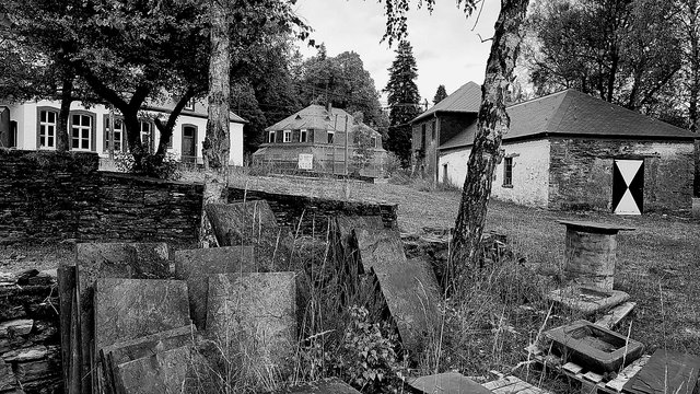 Hinter der Villa von Auguste Rother, dem Besitzer der Schieferbrüche
