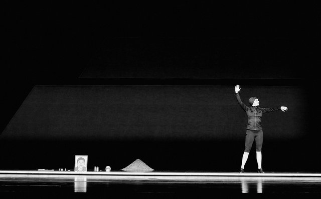 Danser la rébellion, scander le deuil